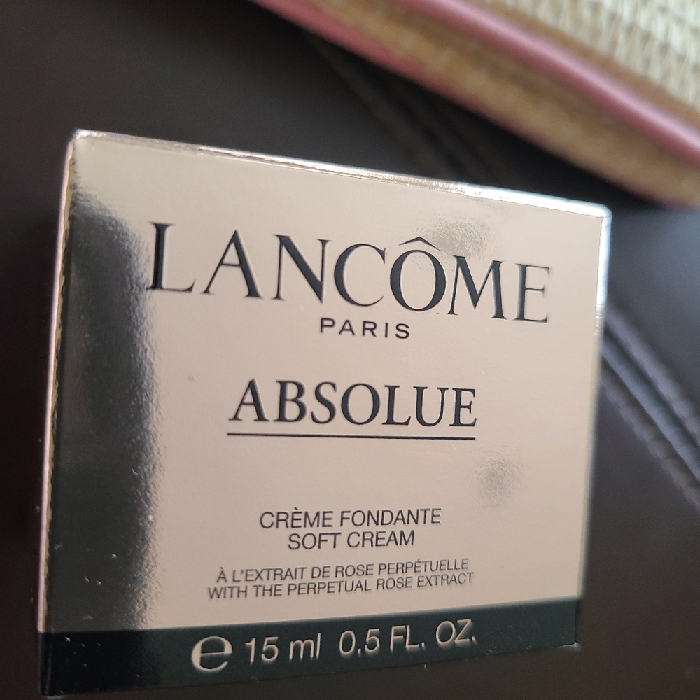 Lancome Bundle - Picture 3 of 3